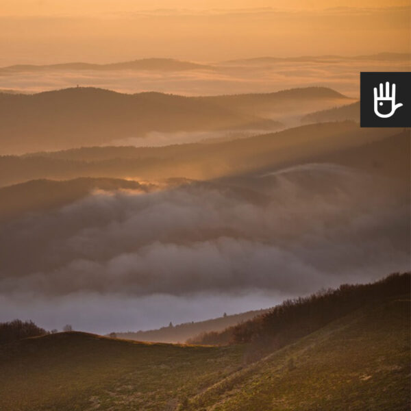 kadr fototapeta Tajemnicze Bieszczady