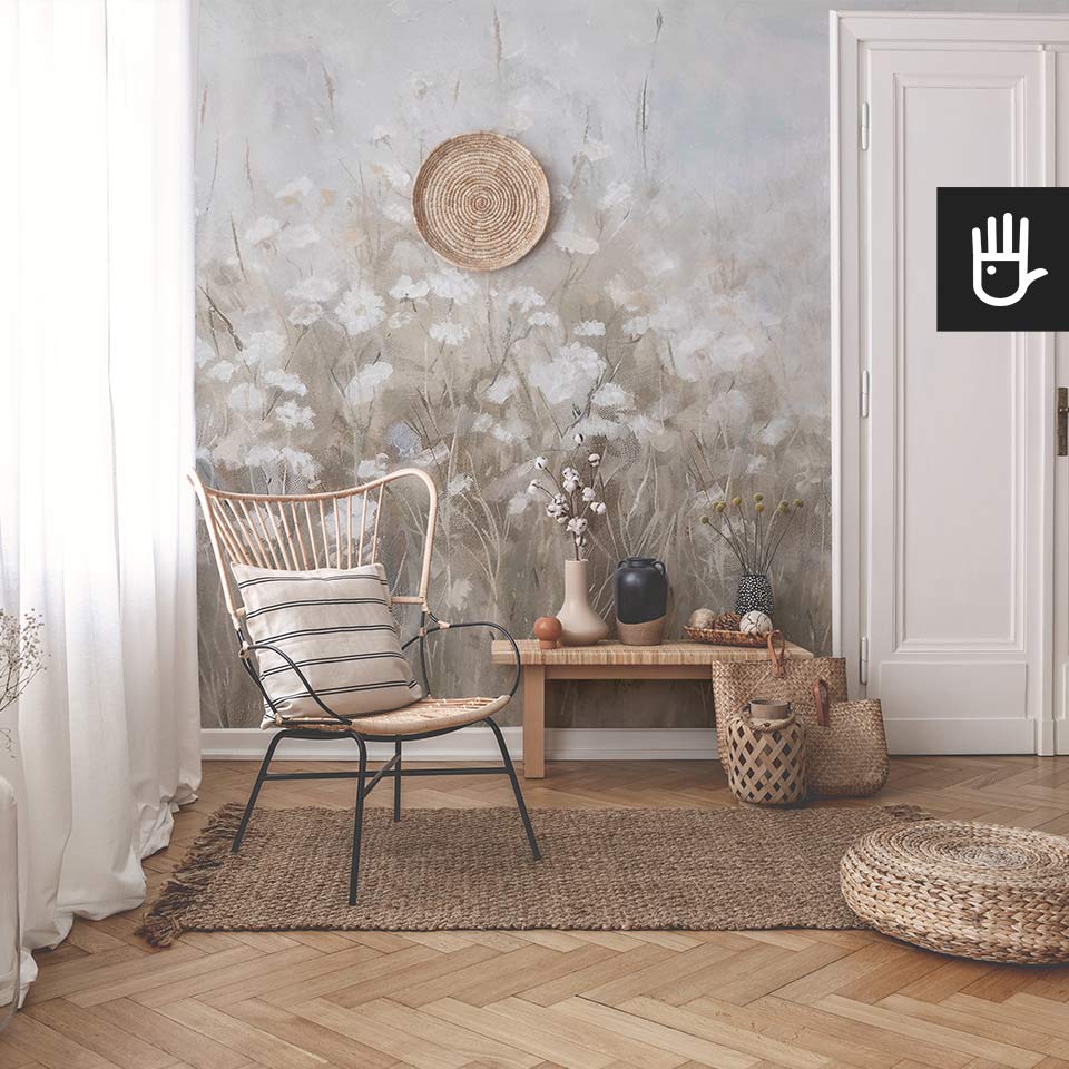 Przytulny przedpokój w stylu boho udekorowany naturalnymi materiałami w odcieniach beżu na tle fototapety wspomnienie lata